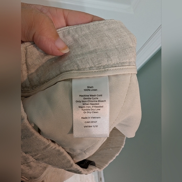 Talbot's, Women's Size 8 100% Linen, Cropped Pants, Khaki - Picture 6 of 6